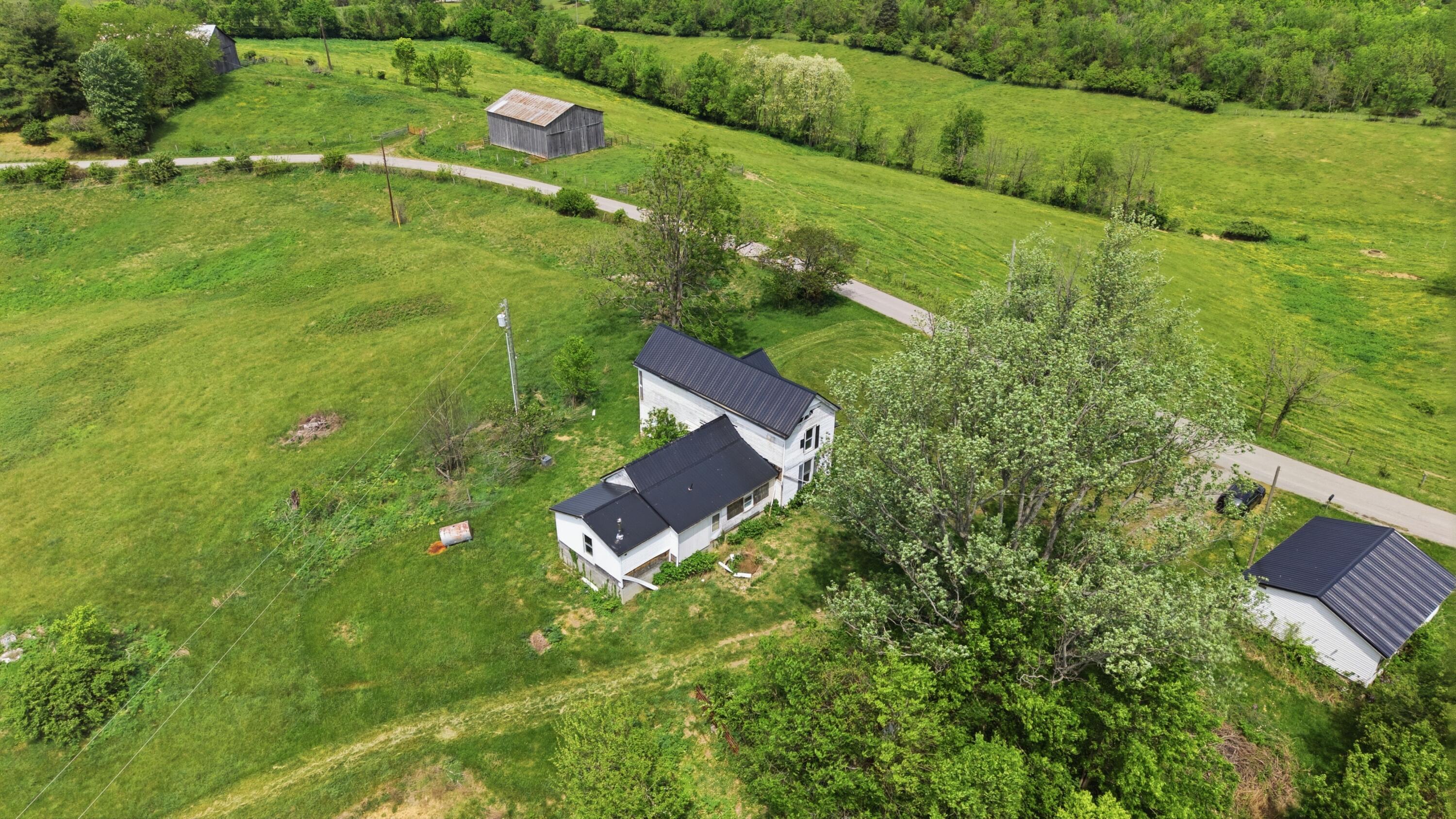 650 Gillispie Road Mount Sterling, KY 40353 - Photo 9 of 37 008_dji_20260427125138_0597_d