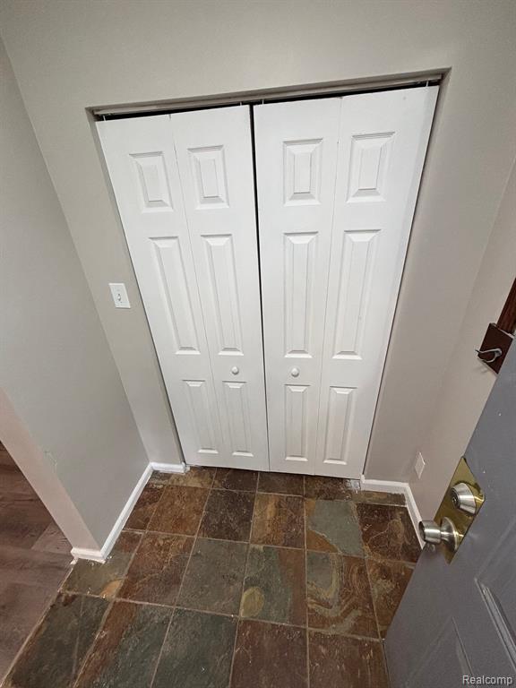 16100 Burt Road, Unit LOWR Detroit, MI 48219 - Photo 3 of 14