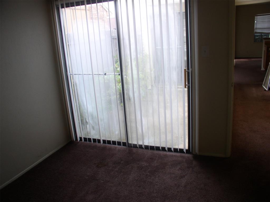 7210 Pineberry Road Dallas, TX 75249 - Photo 9 of 10 Bedroom 2