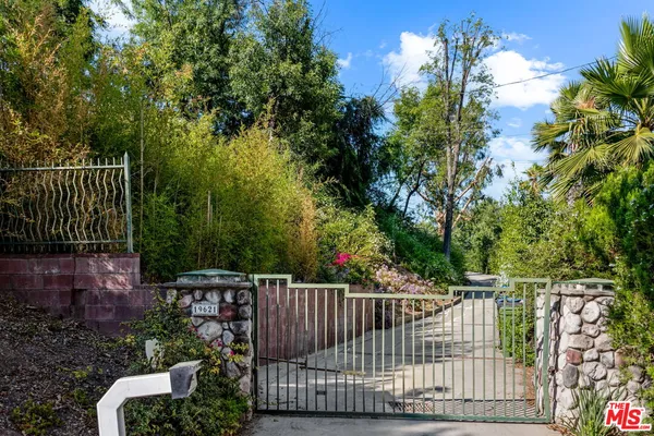 a view of a deck