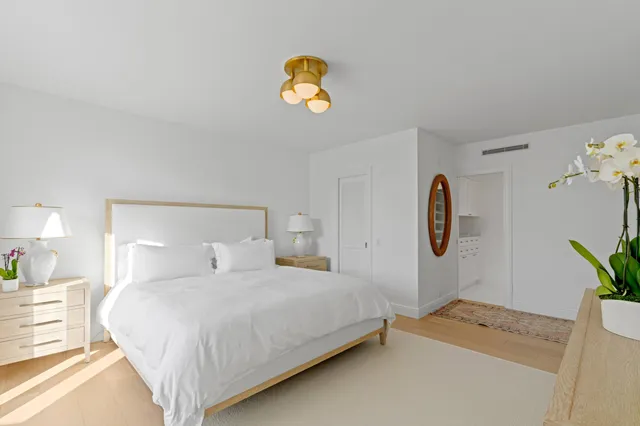 $4,300,000 | 100 Worth Avenue, Unit 401, Palm Beach, FL 33480