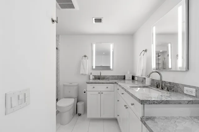 $4,300,000 | 100 Worth Avenue, Unit 401, Palm Beach, FL 33480