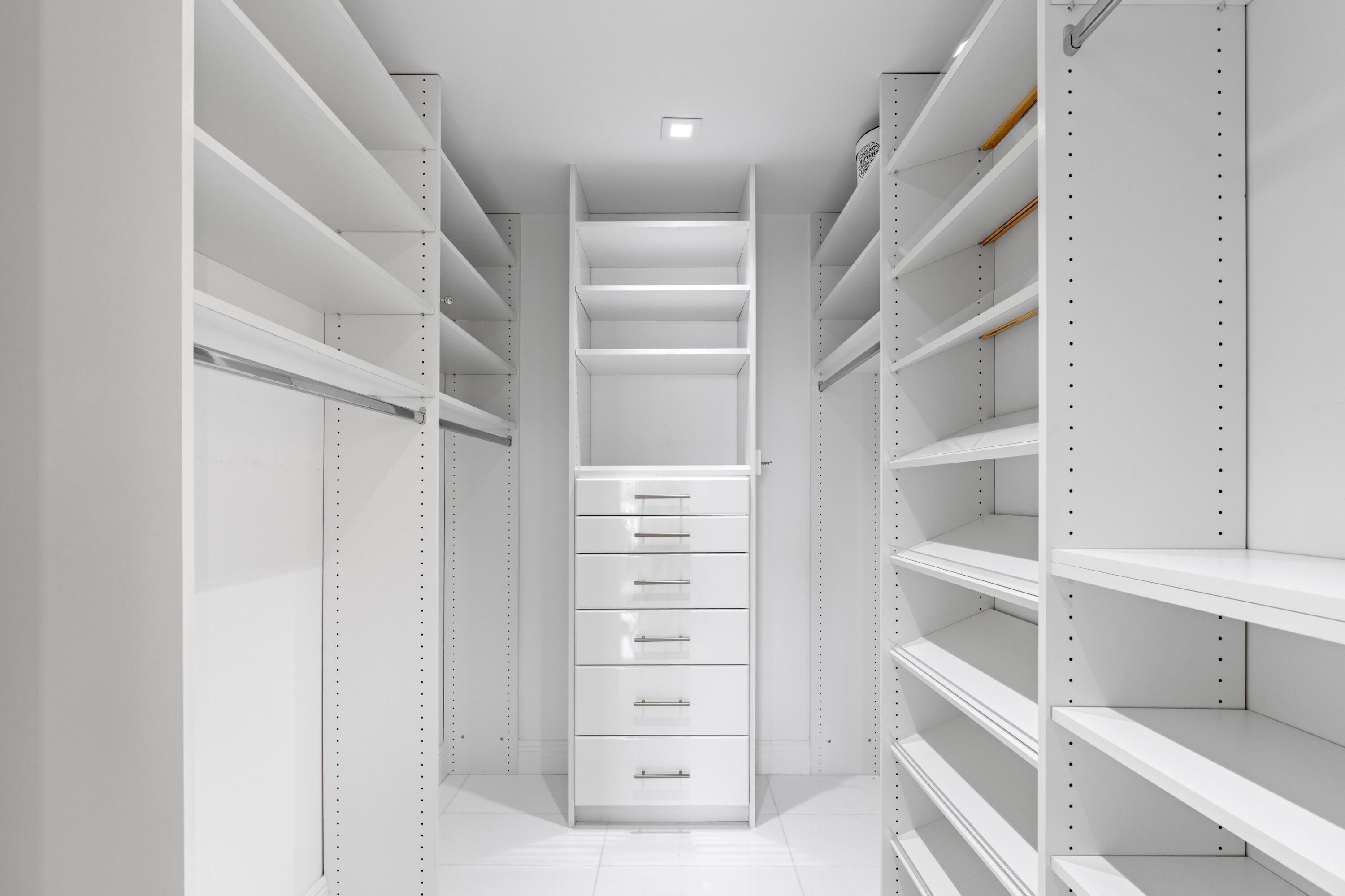 100 Worth Avenue, Unit 401 Palm Beach, FL 33480 - Photo 19 of 32 19