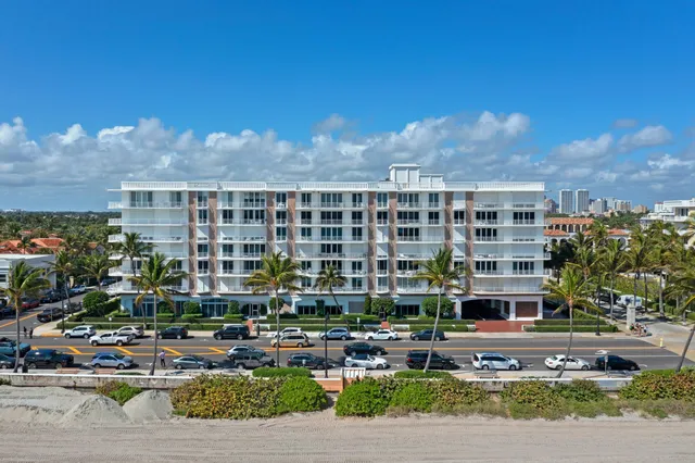$4,300,000 | 100 Worth Avenue, Unit 401, Palm Beach, FL 33480