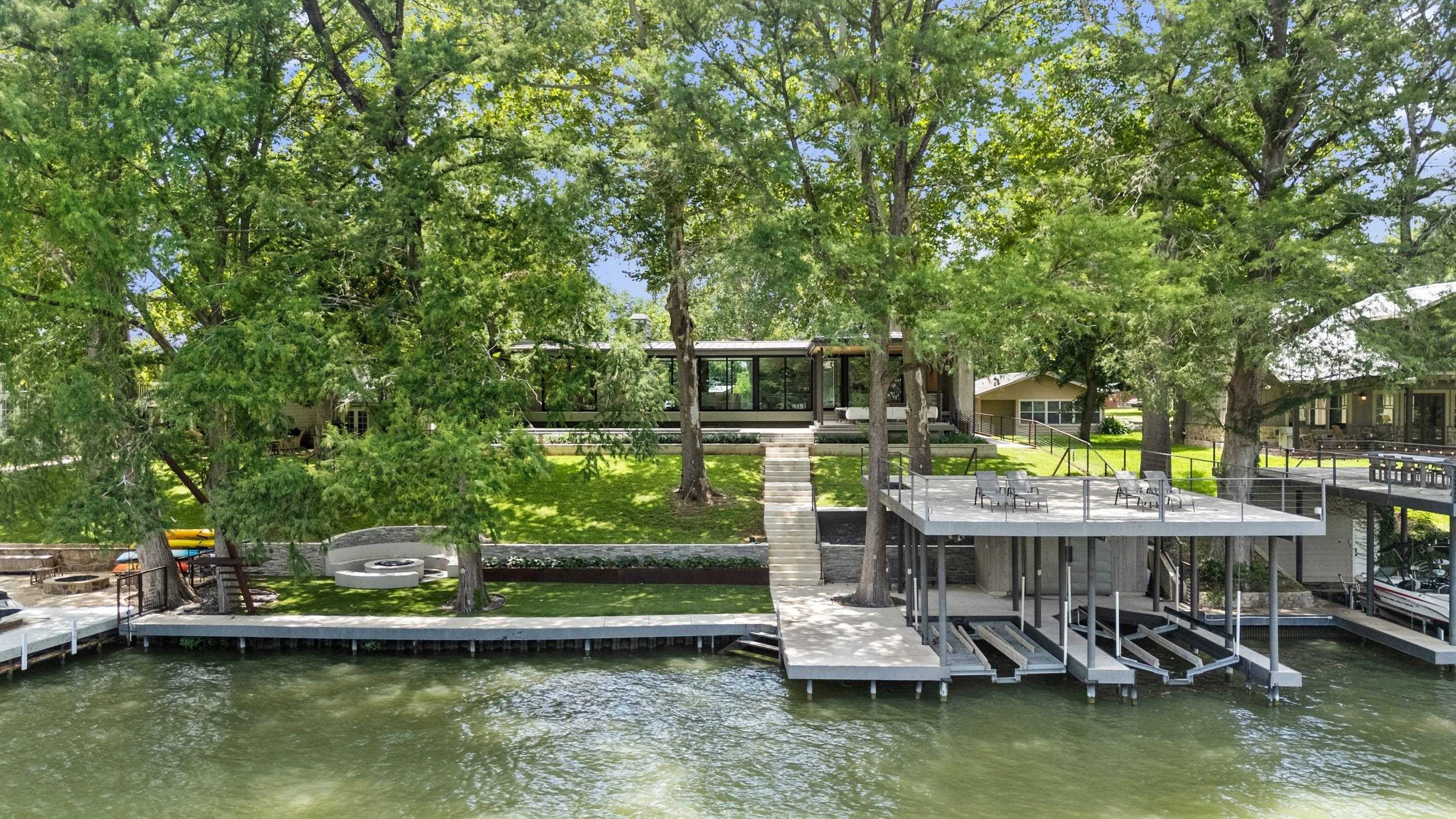 2529 Terminal Loop Road McQueeney, TX 78123 - Photo 1 of 40 Gallery Image 1