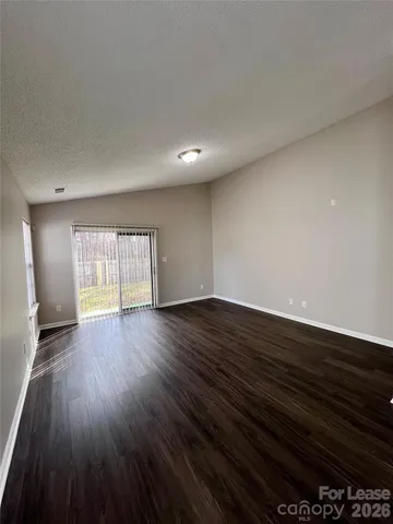 $2,000 | 12128 Stewarts Crossing Drive, Charlotte, NC 28215