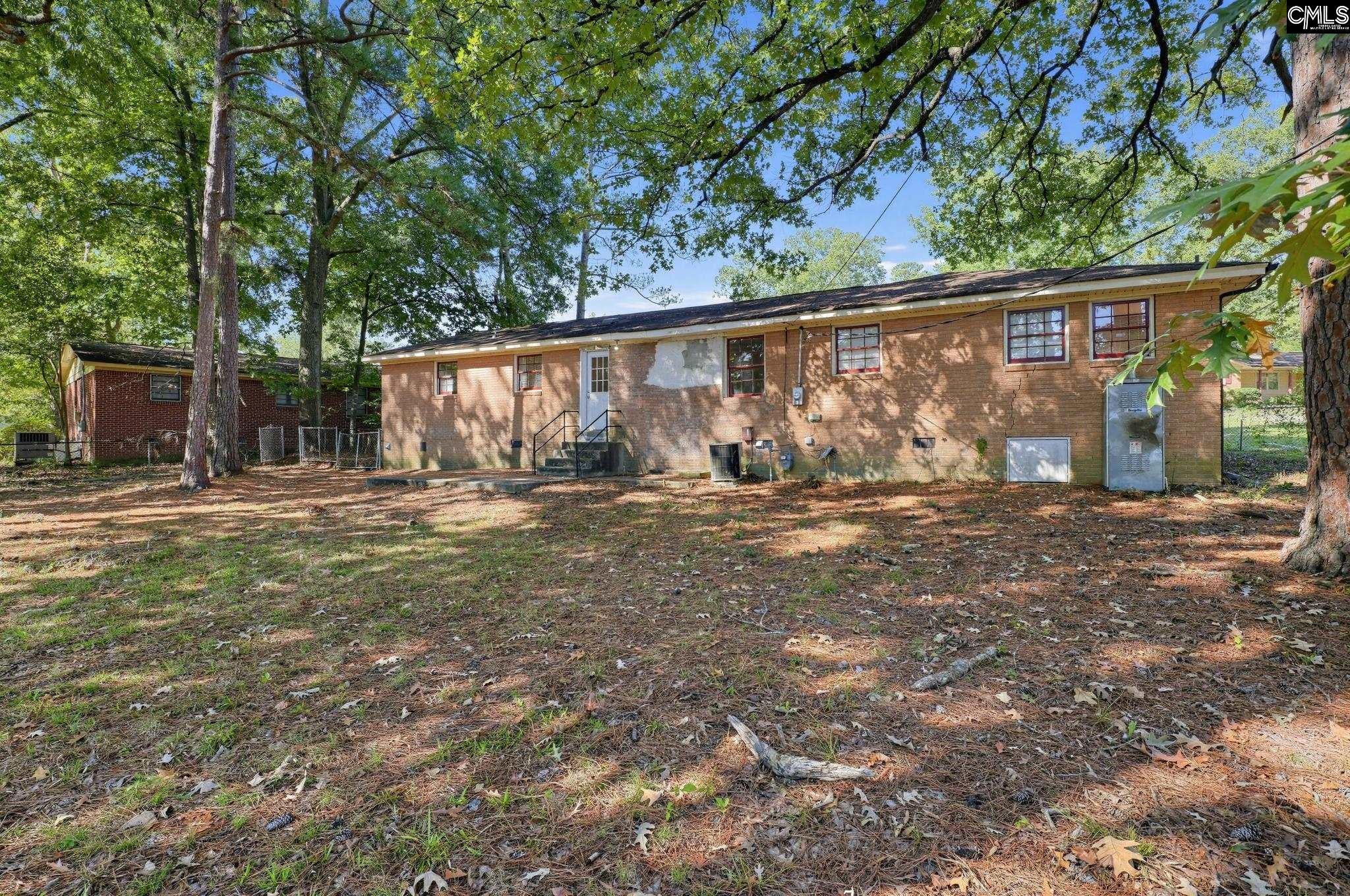 1824 Emerald Valley Road Columbia, SC 29210 - Photo 6 of 37 Gallery Image 6