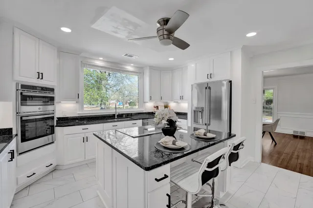 $4,250 | 4679 Walnut Grove Road, Memphis, TN 38117