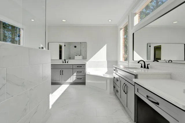 $3,700 | 4679 Walnut Grove Road, Memphis, TN 38117