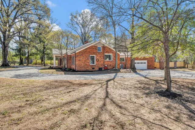 $4,250 | 4679 Walnut Grove Road, Memphis, TN 38117