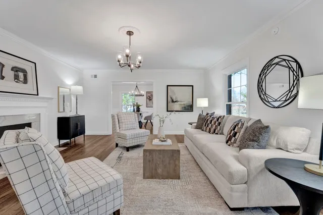 $3,700 | 4679 Walnut Grove Road, Memphis, TN 38117