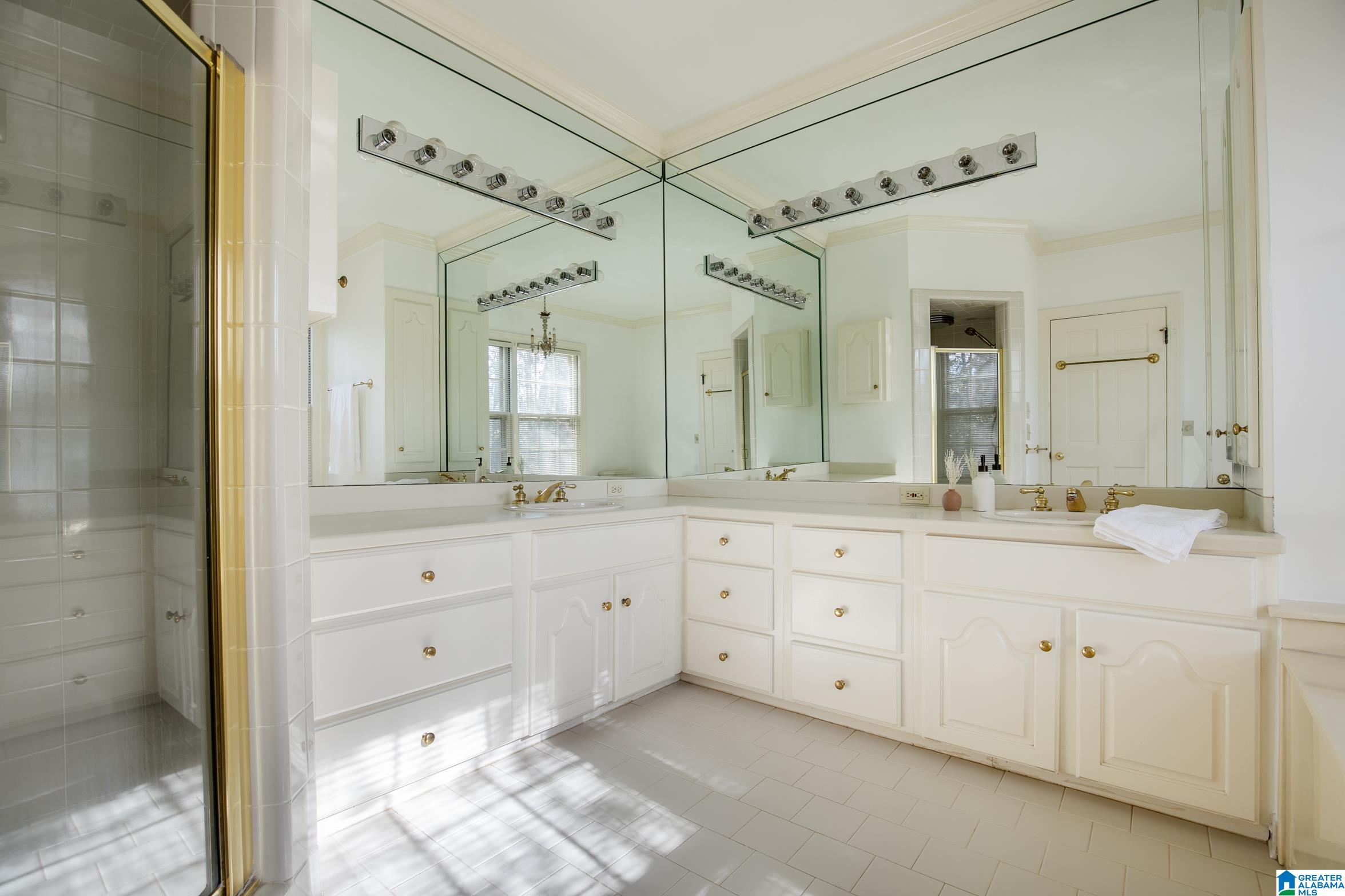 1821 Saulter Road Birmingham, AL 35209 - Photo 34 of 50