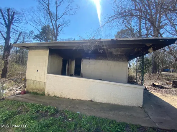 $5,997 | 2712 Hillside Drive, Jackson, MS 39204