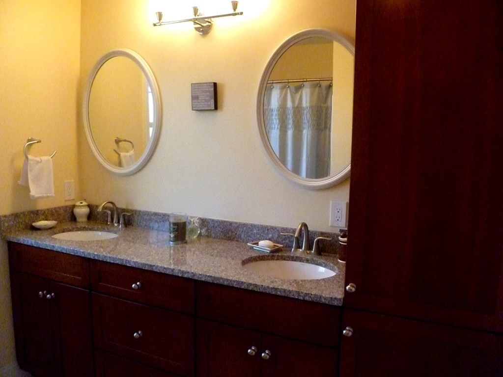 252 Lower Road Deerfield, MA 01342 - Photo 13 of 27 Gallery Image 13