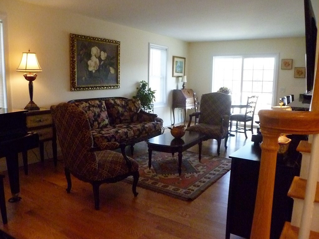 252 Lower Road Deerfield, MA 01342 - Photo 3 of 27 Gallery Image 3