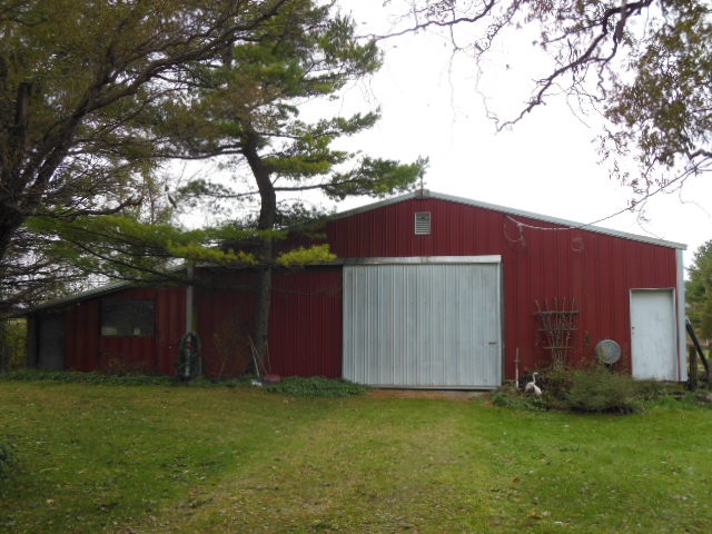 14758 Hauley Road Durand, IL 61024 - Photo 21 of 25 3 Stalls, tack, feed room