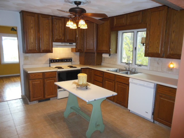 14758 Hauley Road Durand, IL 61024 - Photo 4 of 25 Gallery Image 4