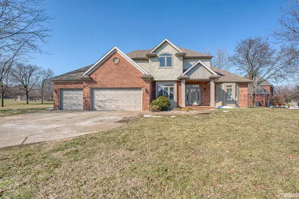 $460,000 | 8244 Clearview Drive, Newburgh, IN 47630