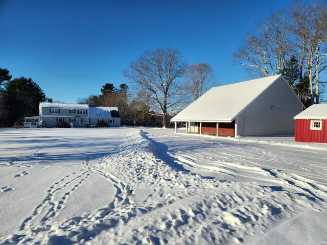 $699,000 | 28 Goose Hill Road, Jefferson, ME 04348