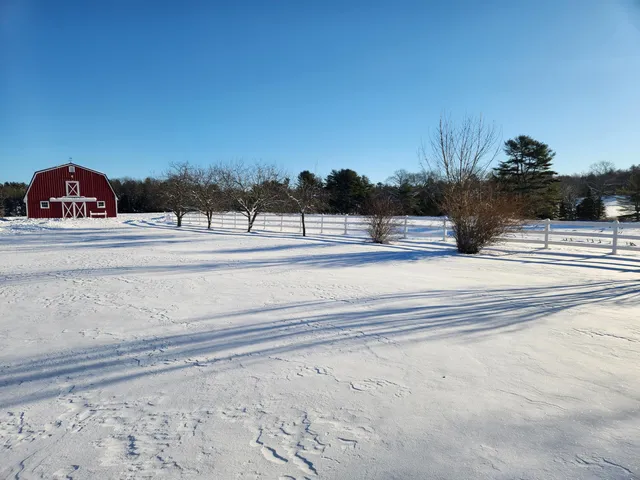 $699,000 | 28 Goose Hill Road, Jefferson, ME 04348