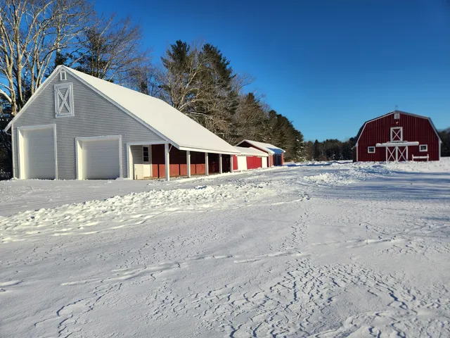 $699,000 | 28 Goose Hill Road, Jefferson, ME 04348