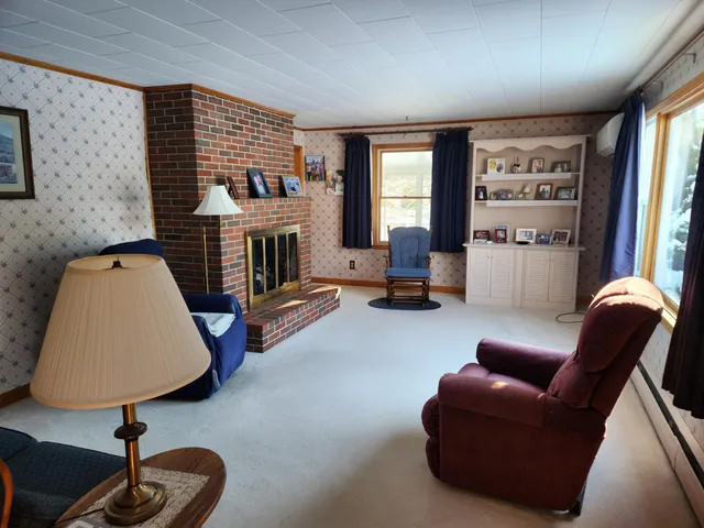 $699,000 | 28 Goose Hill Road, Jefferson, ME 04348