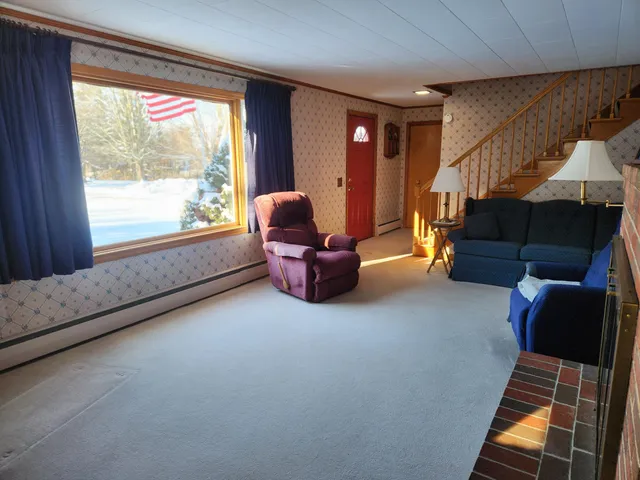 $699,000 | 28 Goose Hill Road, Jefferson, ME 04348