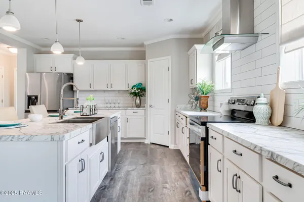 $244,900 | 155 Oak Manor Road, Rayne, LA 70578