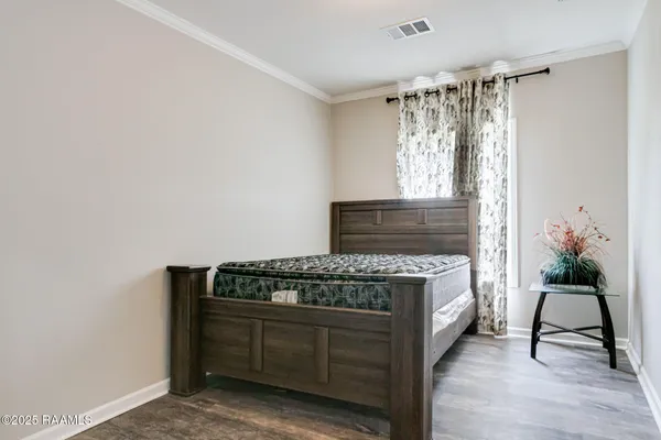 $244,900 | 155 Oak Manor Road, Rayne, LA 70578