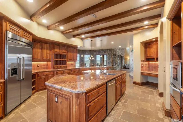 $2,989,999 | 525 Cable Canyon Drive, Fernley, NV 89408