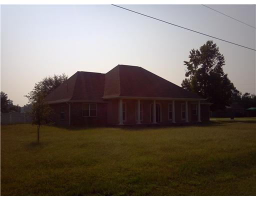 41044 Rue Monet Ponchatoula, LA 70454 - Photo 2 of 19 Gallery Image 2