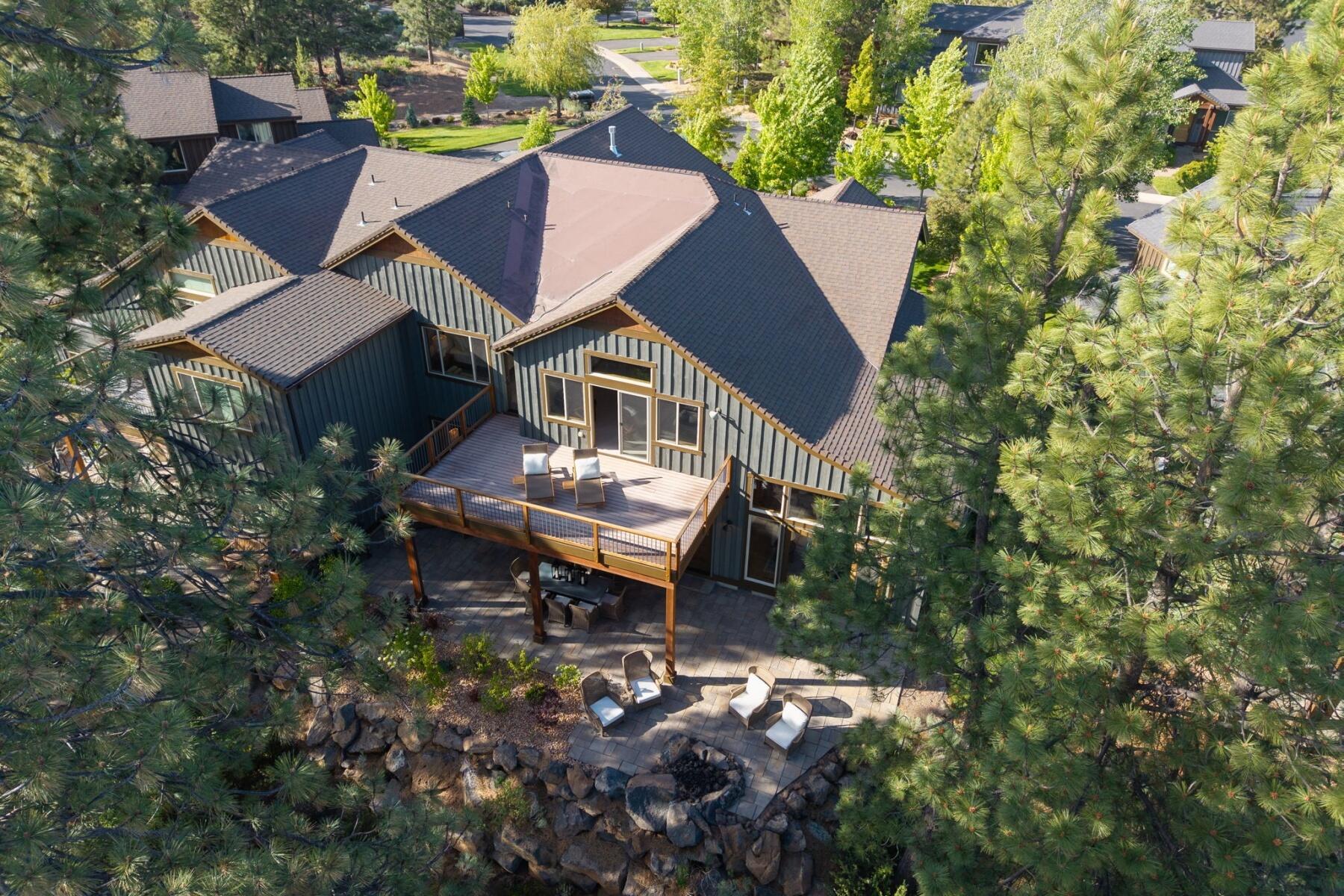 60420 Snap Shot Loop Bend, OR 97702 - Photo 45 of 51 Private Setting yet close to NW Bend eateries and downtown