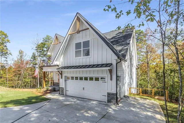 $585,000 | 301 Kissimmee Trail, Cornelia, GA 30531