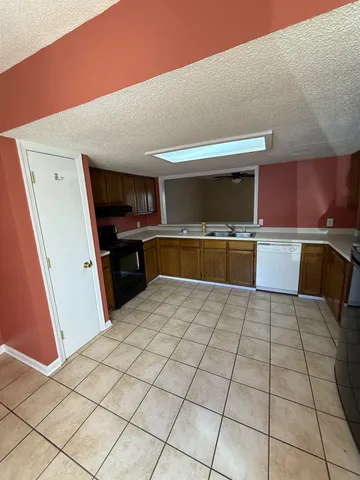 $2,000 | 951 Plantation Drive, Little River, SC 29566