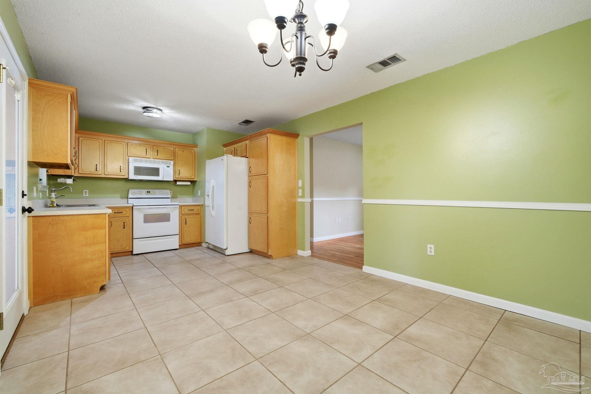 6568 Sinclair Street Milton, FL 32570 - Photo 12 of 50