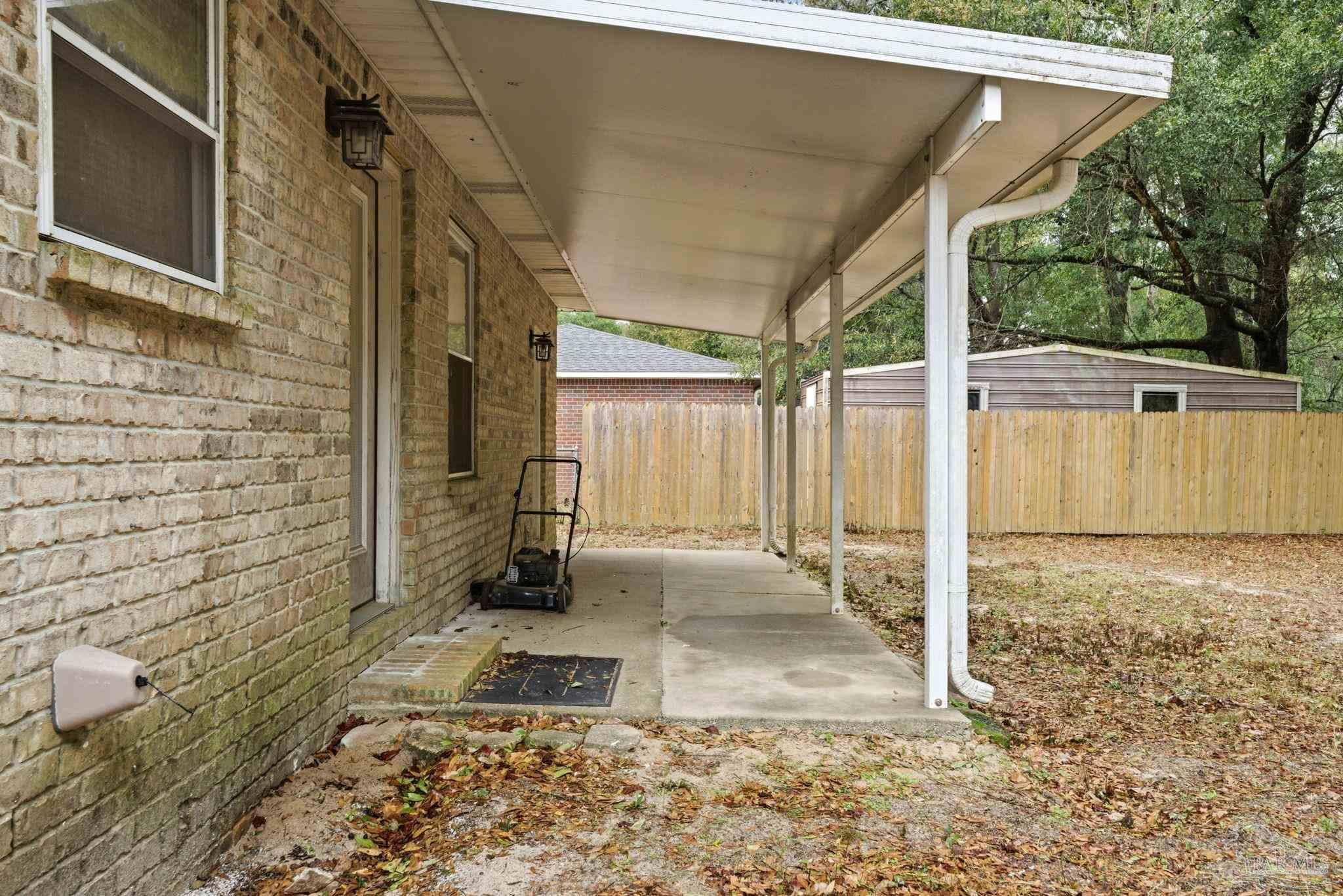 6568 Sinclair Street Milton, FL 32570 - Photo 26 of 50