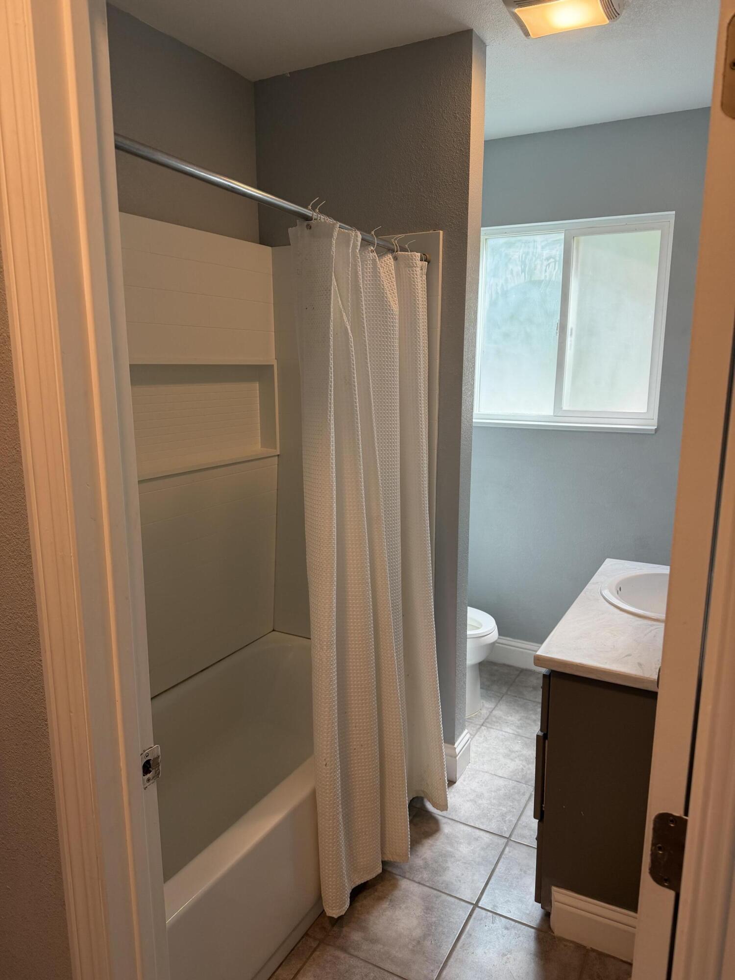 6200 Westside Road Redding, CA 96001 - Photo 22 of 50 IMG_0238