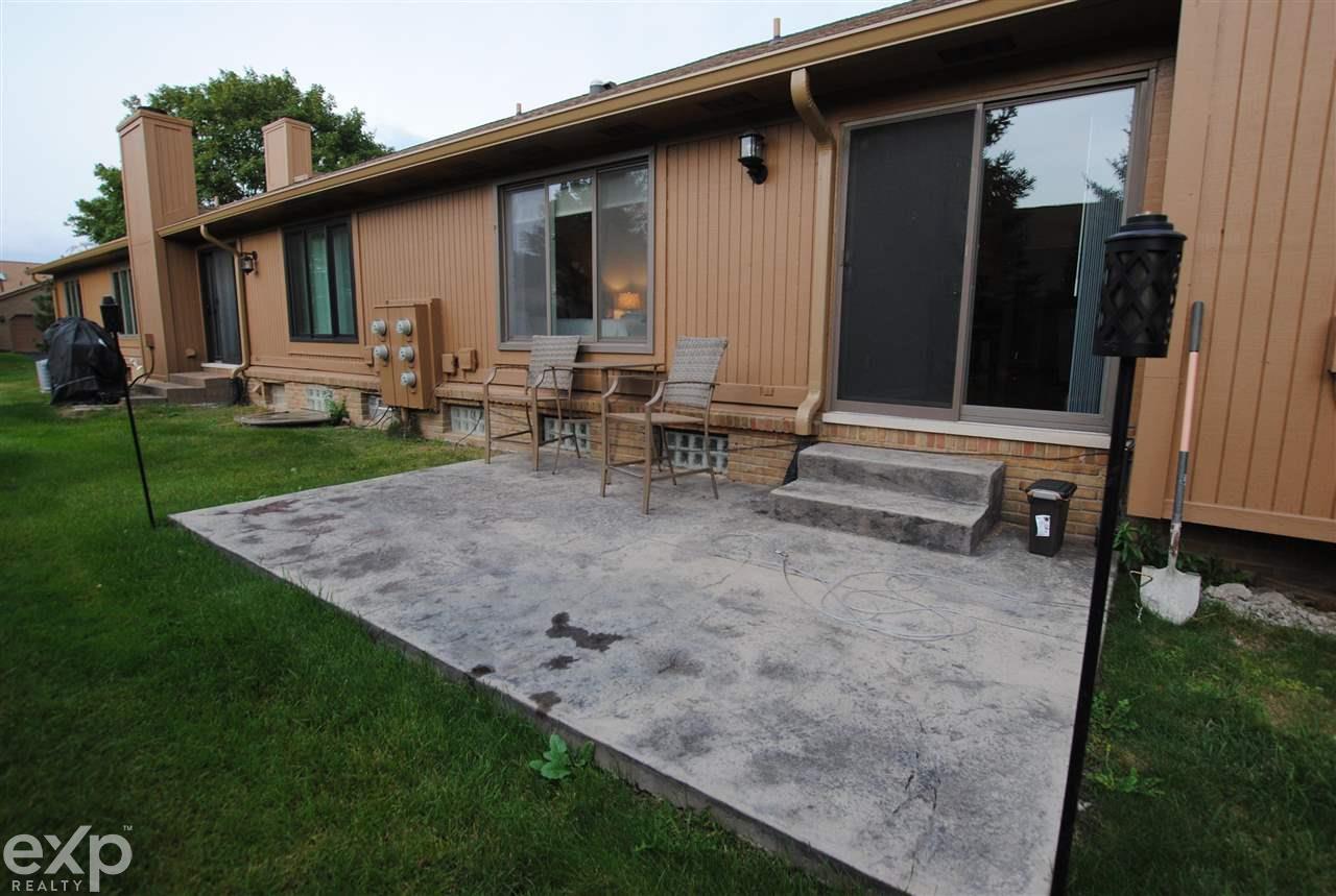 2181 London Bridge Drive Rochester, MI 48307 - Photo 53 of 53 50055306-52.JPG