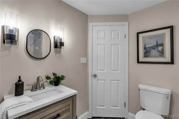 $285,000 | 282 Hampton Parkway, Tonawanda, NY 14217