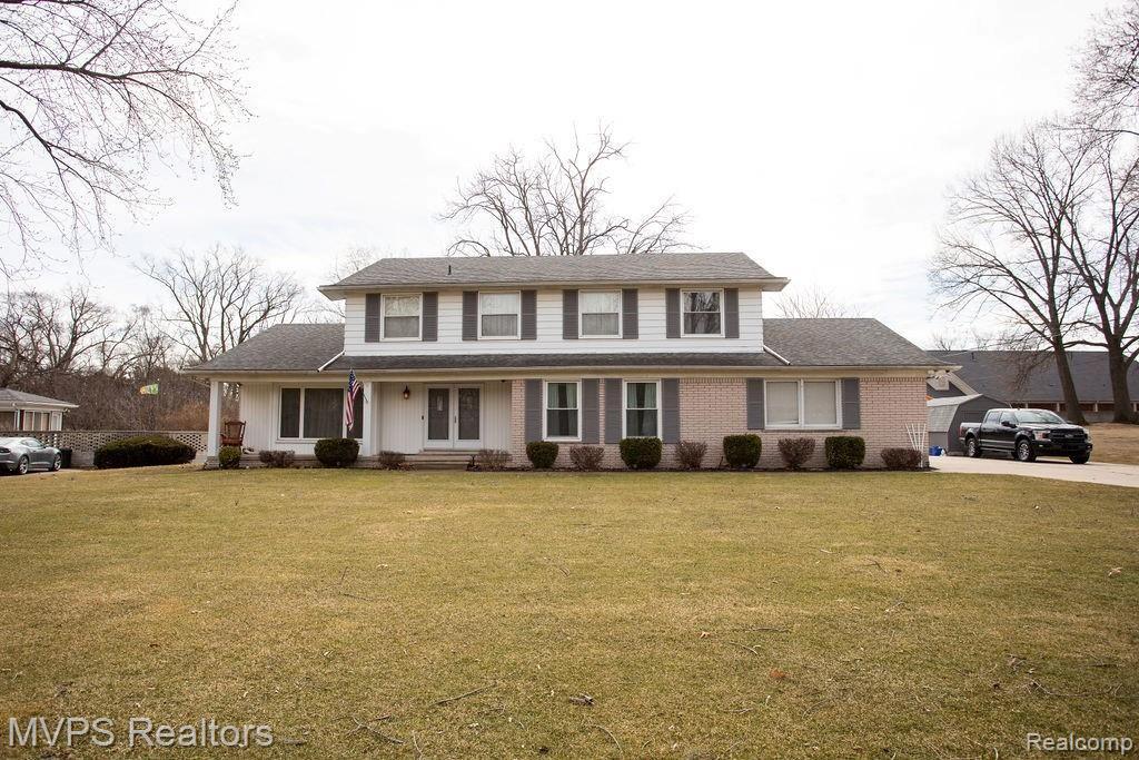 15614 Millar Road Clinton Township, MI 48036 - Photo 1 of 31 111A1409.jpg
