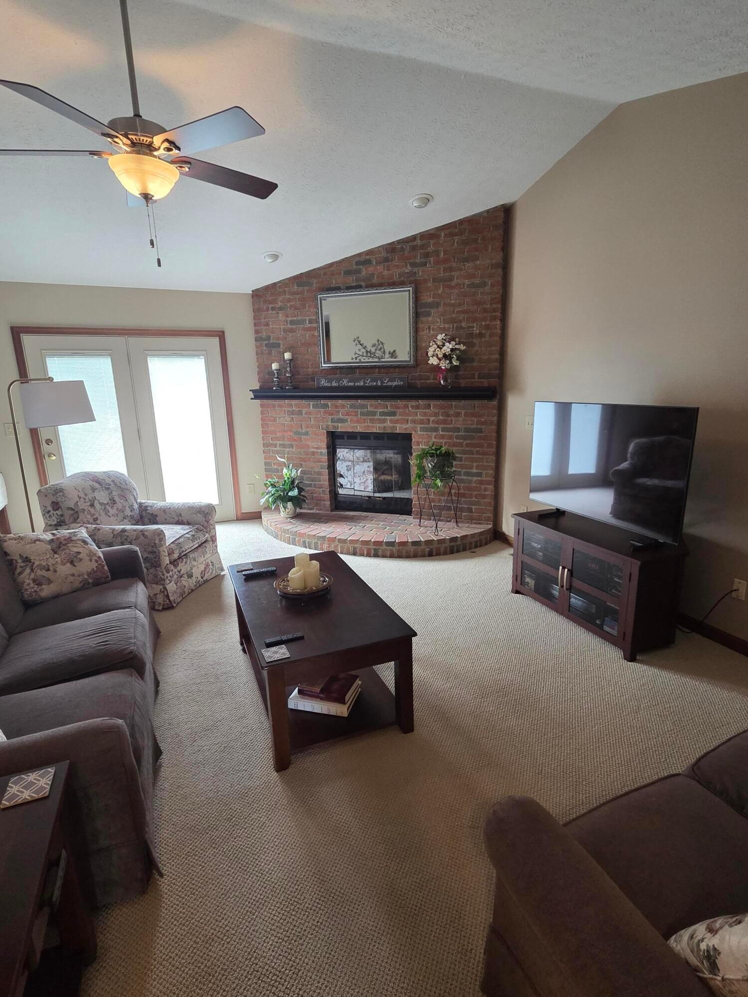 240 Jefferson Ridge Drive Pataskala, OH 43062 - Photo 19 of 49 20250505_111226