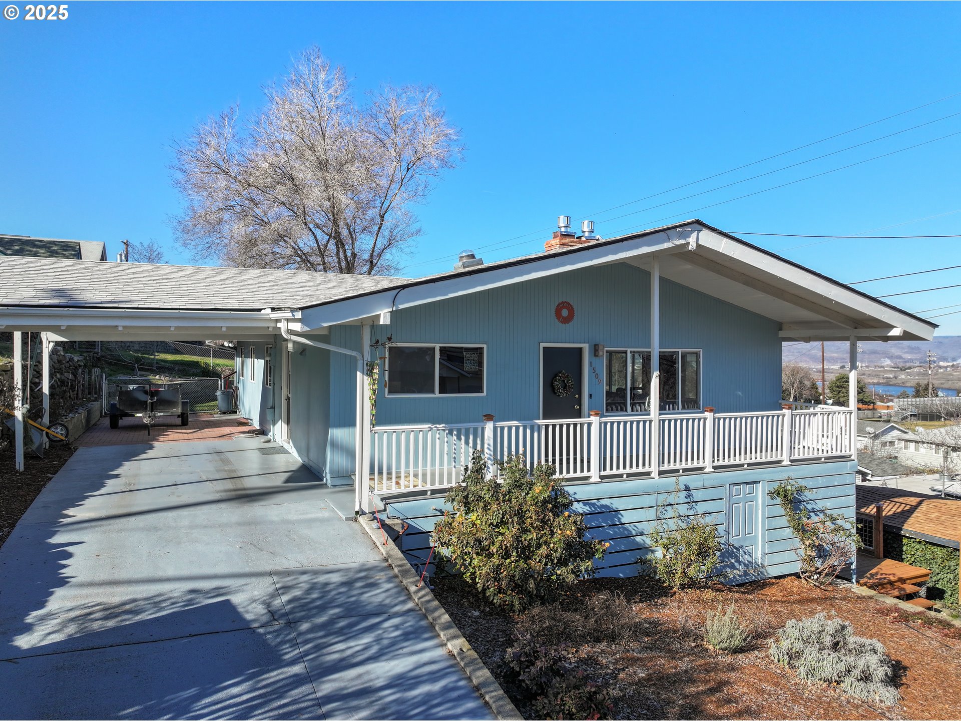 1509 Quinton Street The Dalles, OR 97058 - Photo 2 of 40