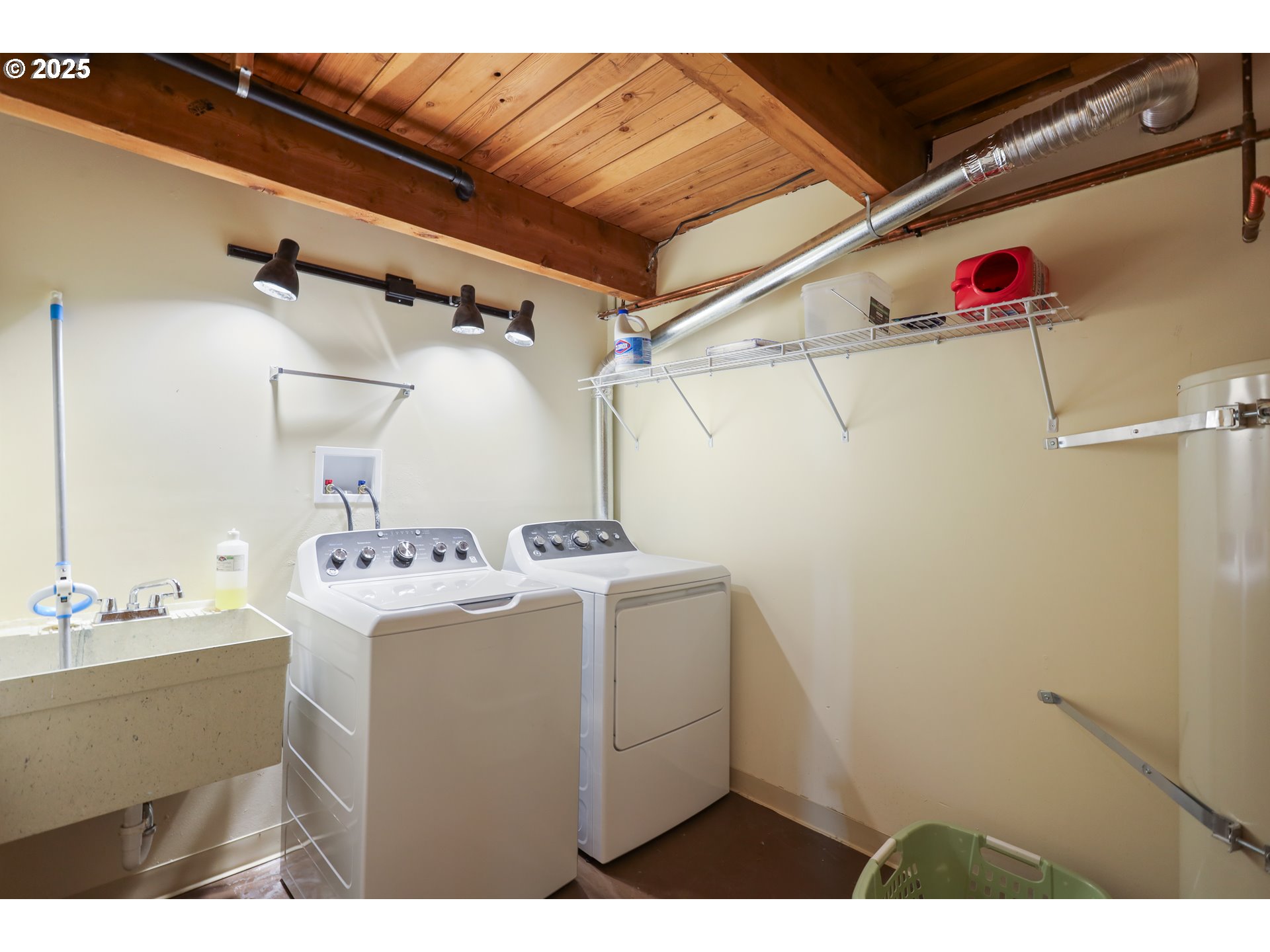 1509 Quinton Street The Dalles, OR 97058 - Photo 31 of 40