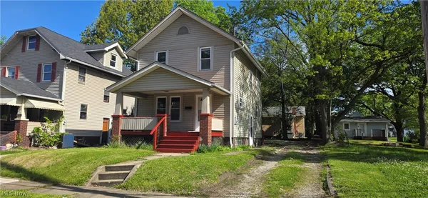 $1,350 | 147 Brighton Drive, Akron, OH 44301
