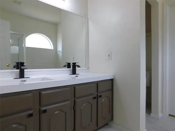 $2,495 | 2701 Clark Drive, Corinth, TX 76210