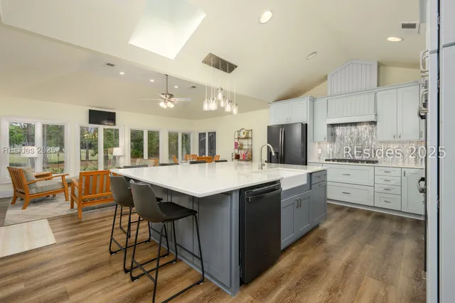 $1,150,000 | 1 Greenwood Drive, Bluffton, SC 29910