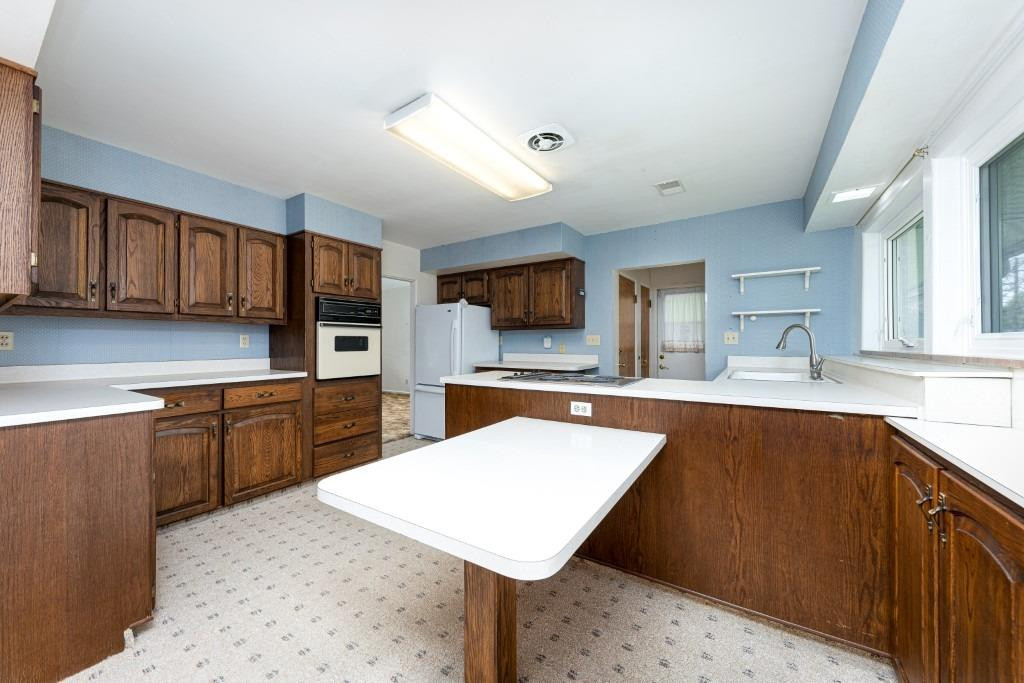 2801 Vrooman Road Jackson, MI 49203 - Photo 12 of 43 Photo 12