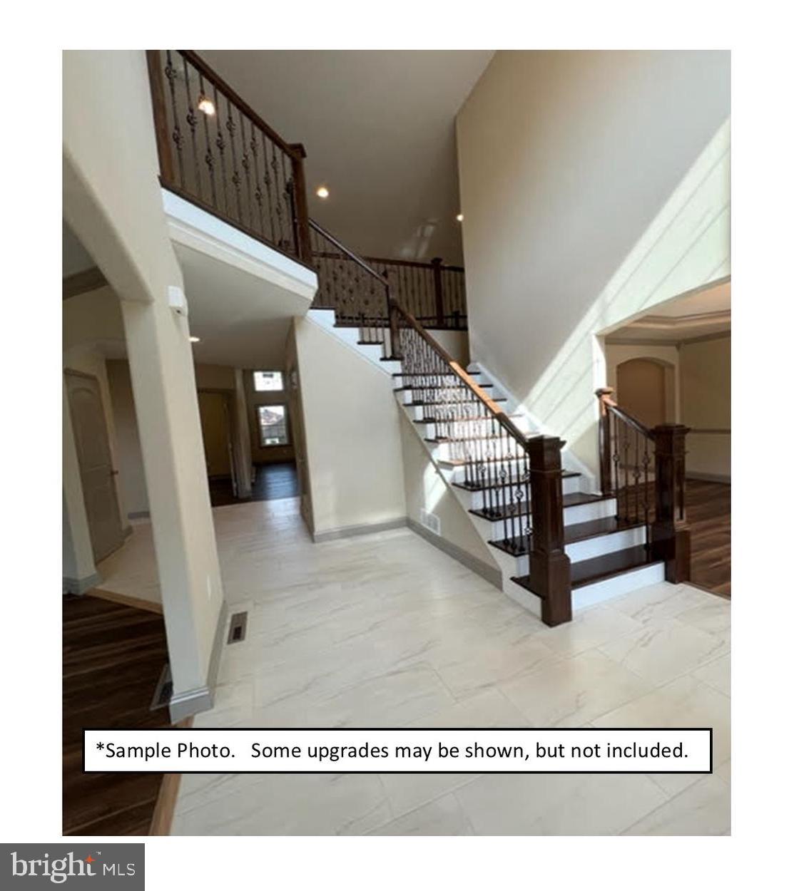 35 Fiorino Way, Unit 4 Sinking Spring, PA 19608 - Photo 2 of 11