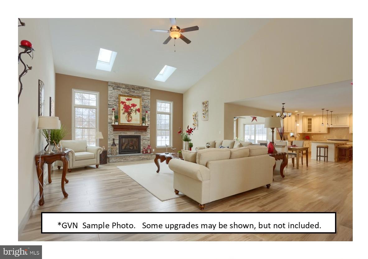 35 Fiorino Way, Unit 4 Sinking Spring, PA 19608 - Photo 3 of 11