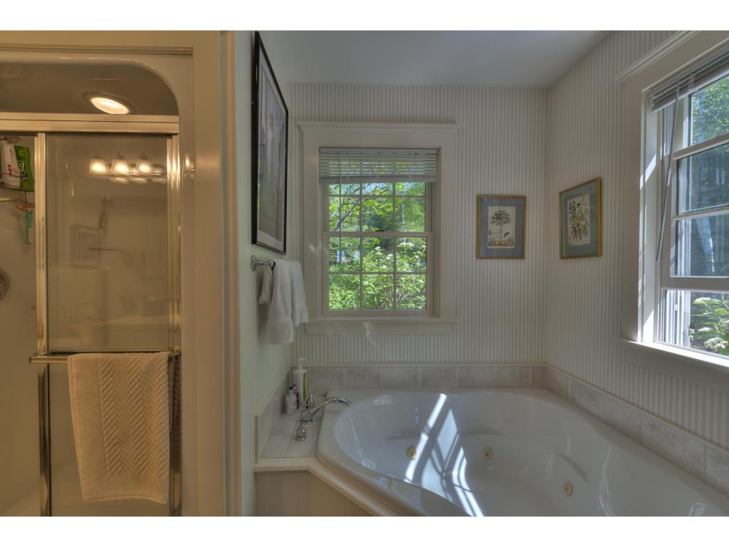 128 Brown Hill Road Sunapee, NH 03782 - Photo 16 of 26 Gallery Image 16